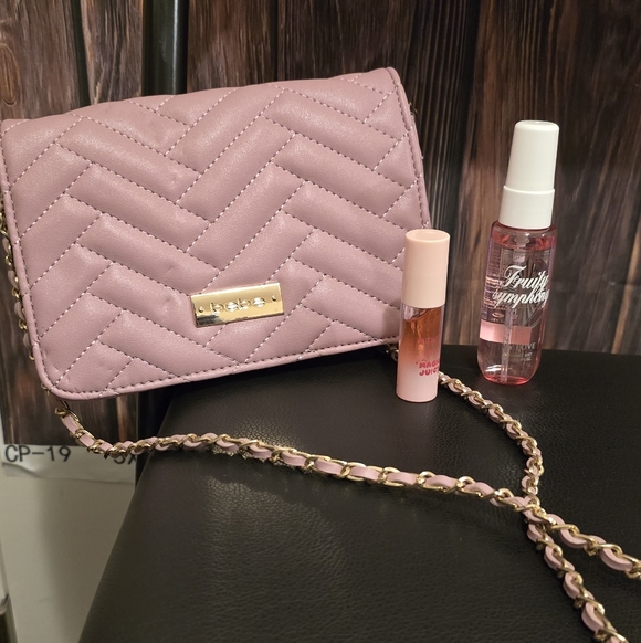 🚨BUYERS LIVE SHOW NOTIFICATION HEART THIS SO THAT YOU CAN KNOW WHEN I GO LIVE❤️ - Picture 14 of 16